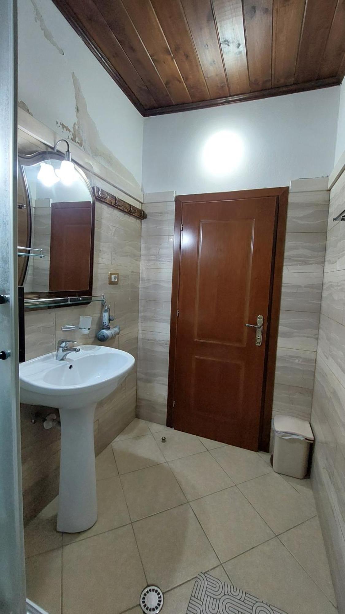 Hava Baci Appartement Berat Buitenkant foto